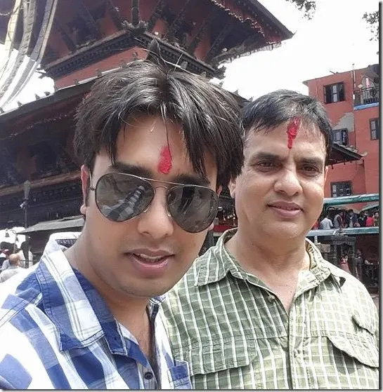 बुवाको लय पछ्याउँदै कलकार बनेका मोहितवंश आचार्य