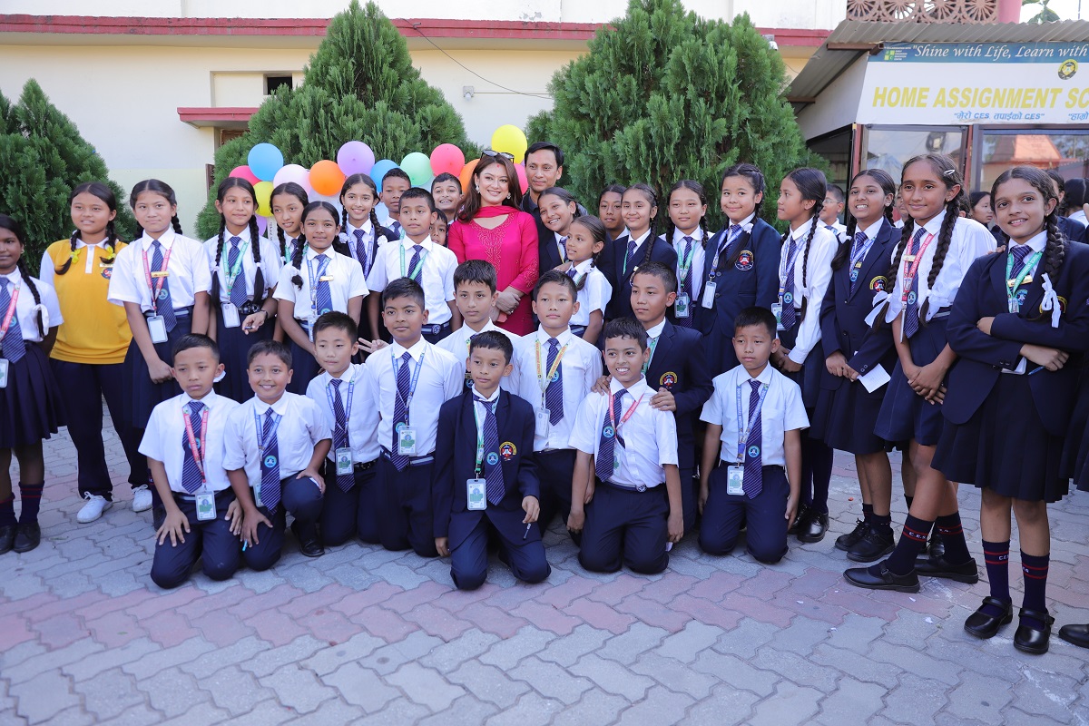 पूर्वी नेपालको विभिन्न स्कुल तथा कलेजमा ‘हर्ष’को प्रचार गर्दै